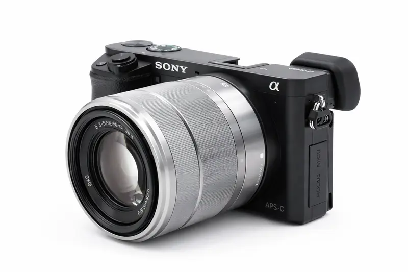 Alpha A6000 Systeemcamera + 18-55mm OSS Lens - Zwart