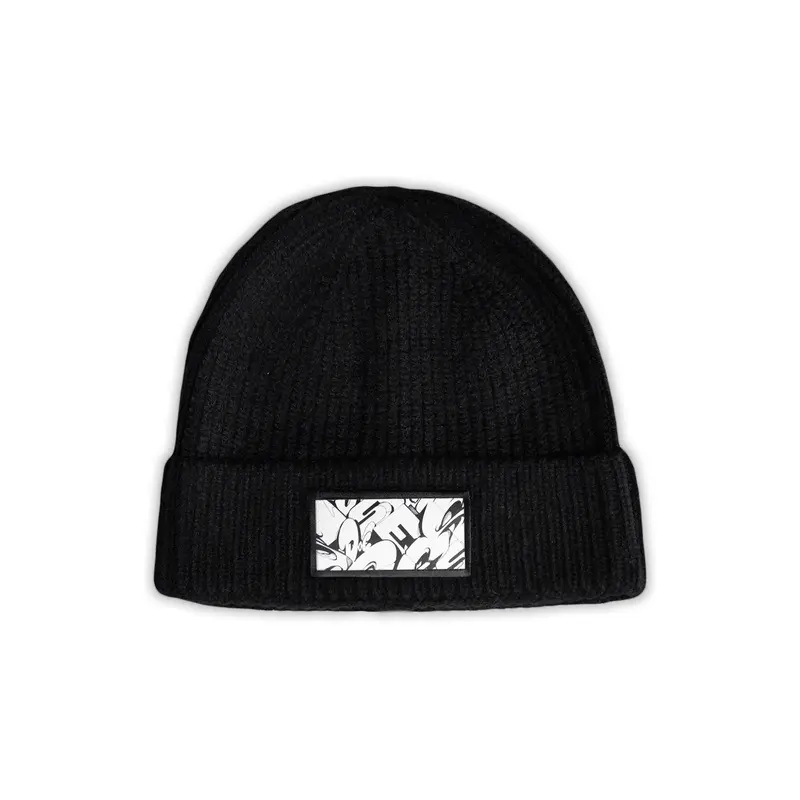 Beanie 'White Letters' Black