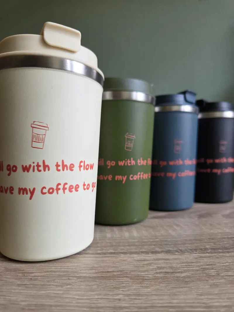 Coffee to go cup
