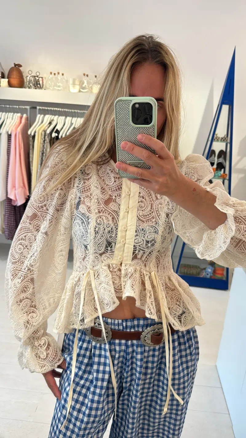 DAY BLOUSE