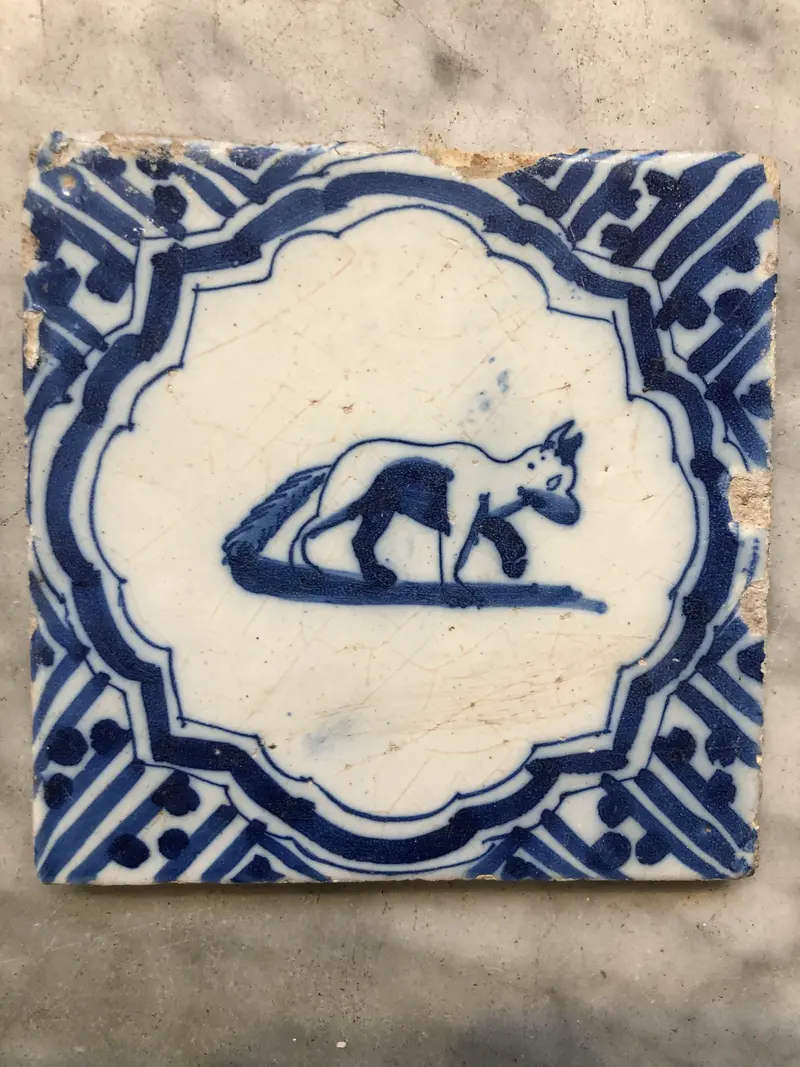 Delft handpainted dutch tile with fox, 1700