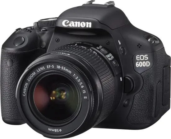 EOS 600D Spiegelreflexcamera + EF-S 18-55mm IS II Lens - Zwart
