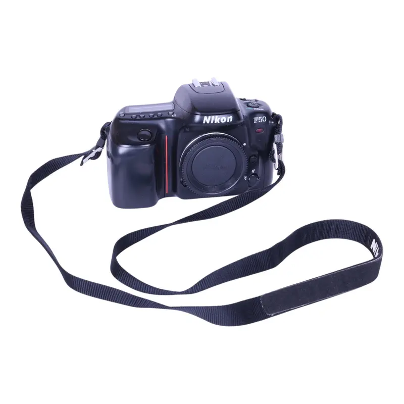 F50 - Analoge SLR Camera Body - 35mm (Incl. camerariem)