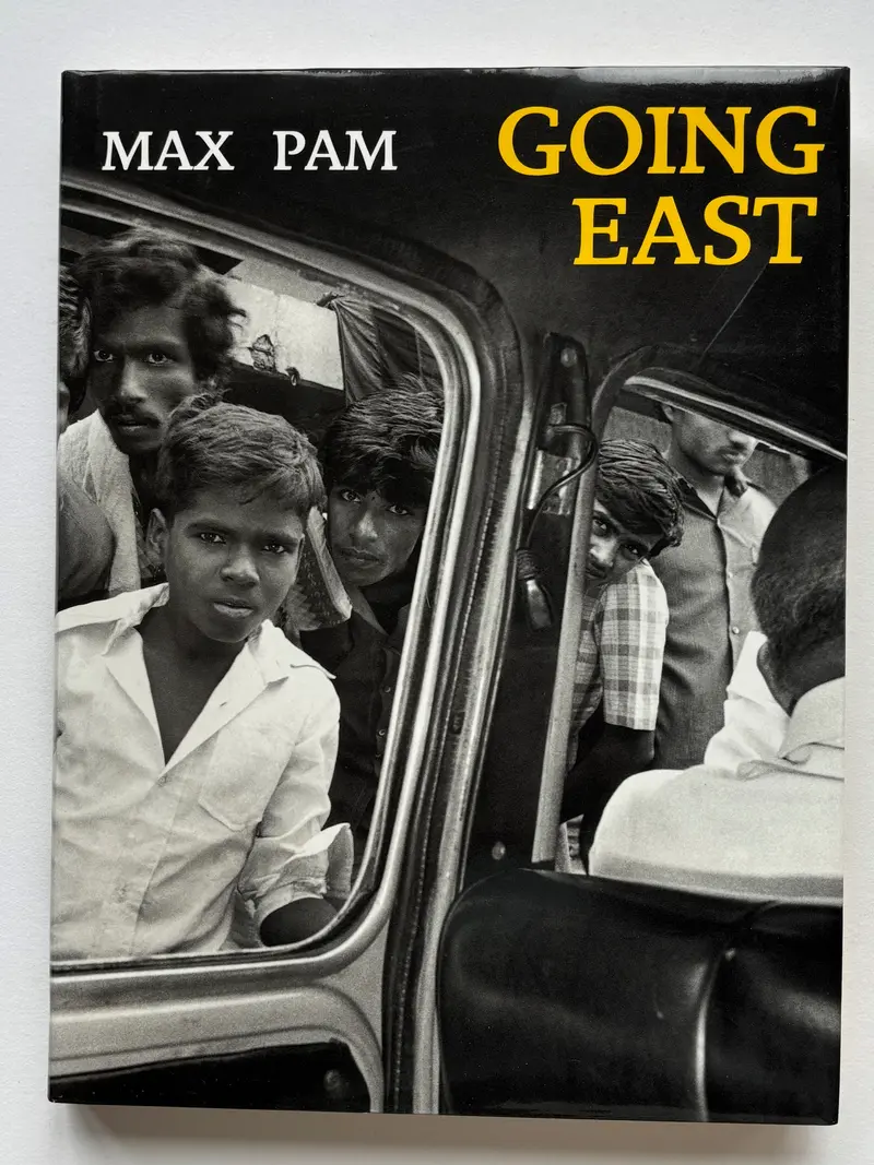 Going East. Two Decades of Asian photography. 20 ans de Photographie en Asie. Introduction