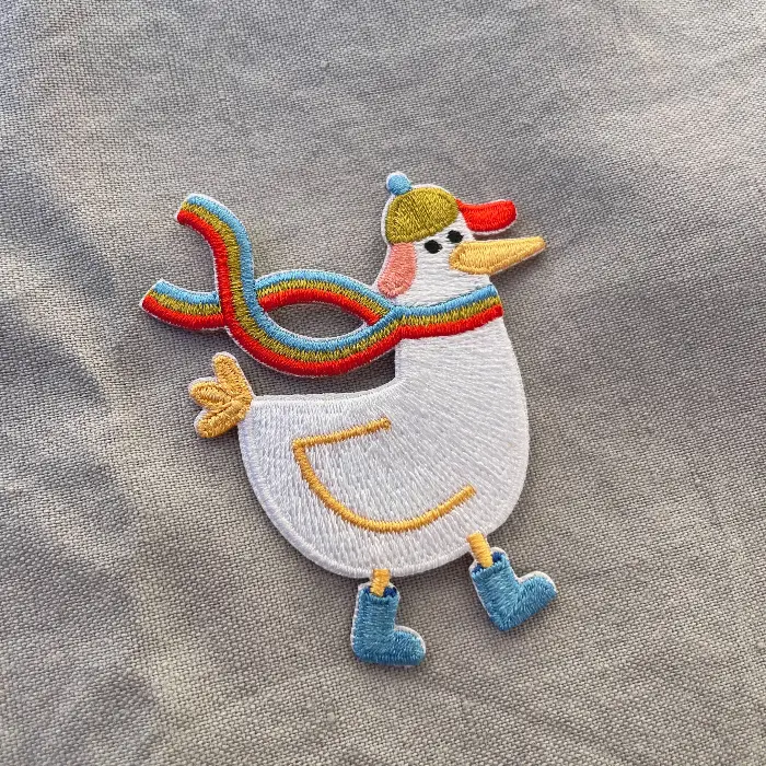 Goose with Scarf- Iron-on patch – Hannahs Firlefanz
