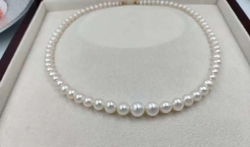 Gradual Natural Pearl Necklace 14K Solid Yellow Gold