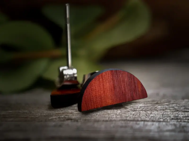 Houten Oorknopjes | Halve Cirkel | Padoek