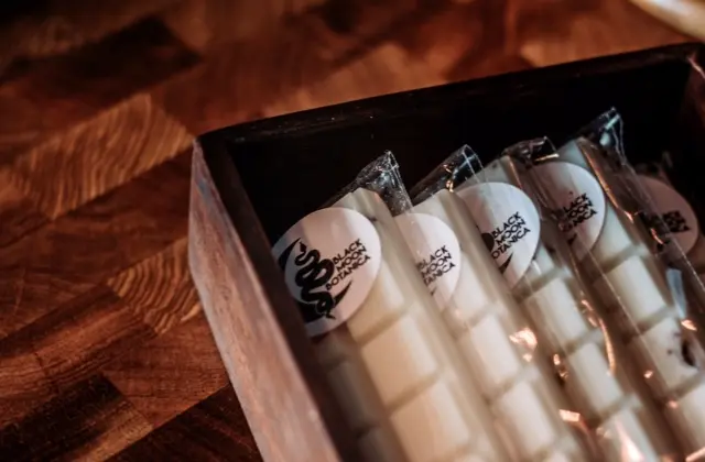 Isis Divine Feminine Wax Melt Bar
