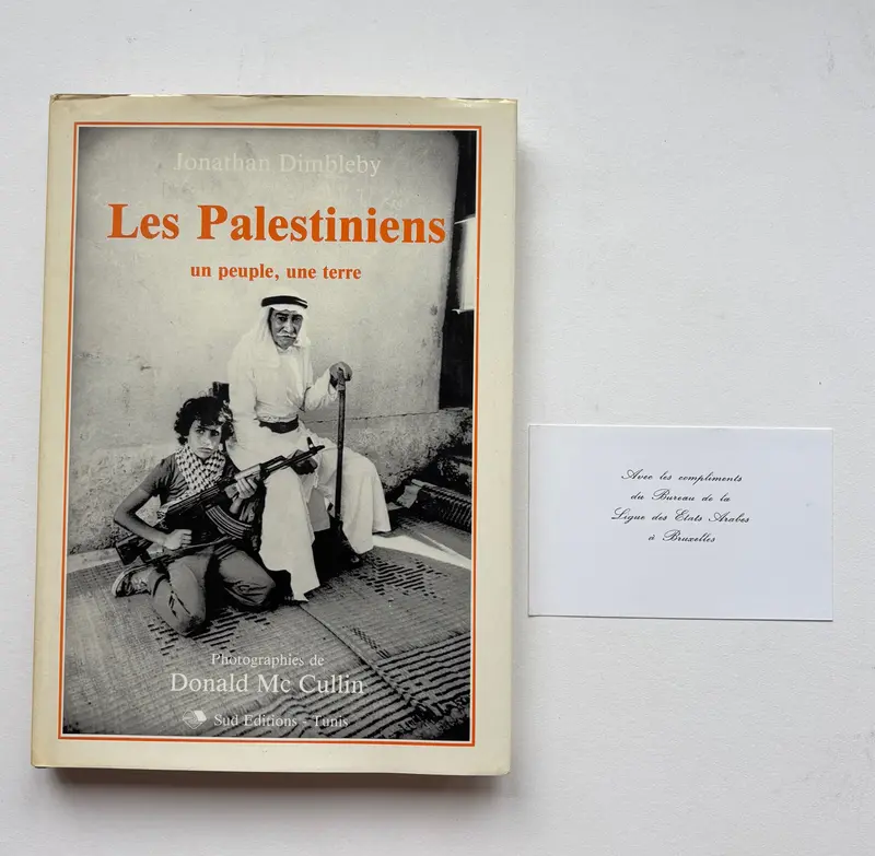 (Jonathan Dimbleby.) Les Palestiniens un peuple, une terre.