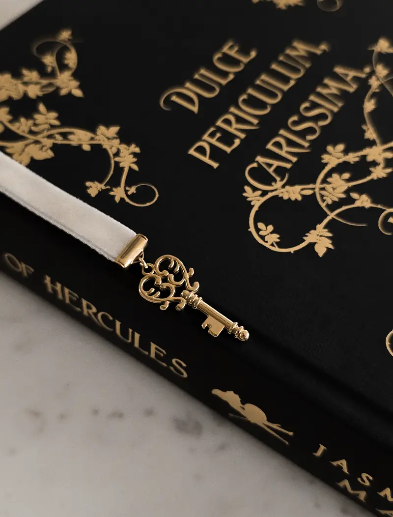 Key of Secrets boekenlegger