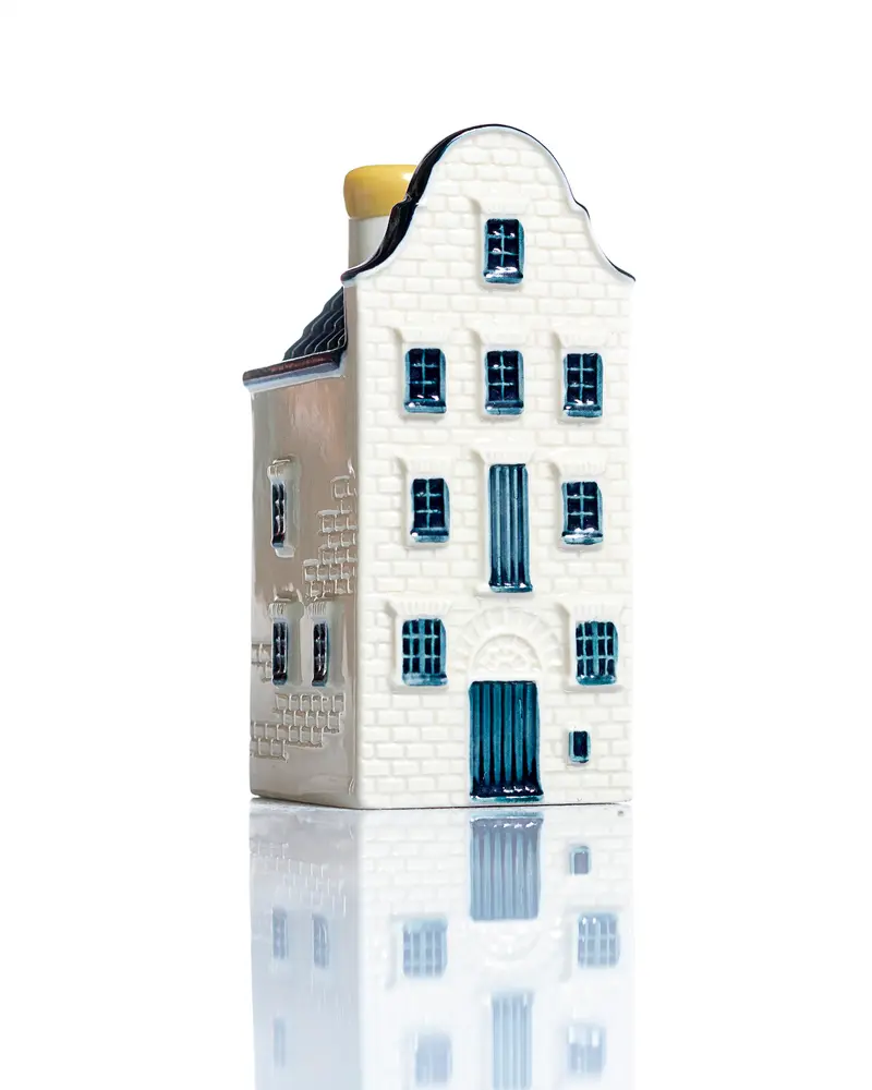 KLM HOUSE Nr. 79 Lange haven 74 Schiedam