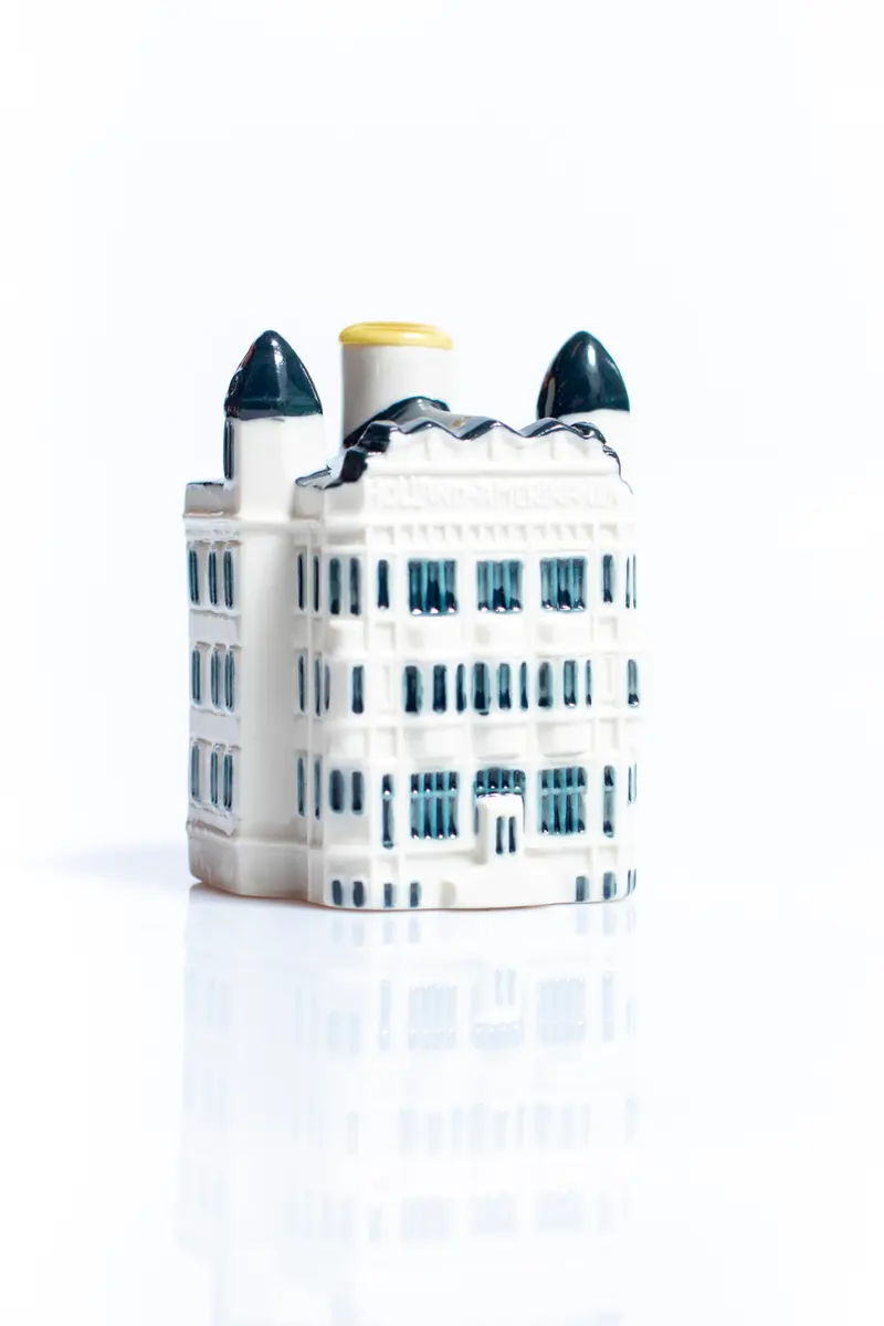 KLM huisje #97 Hotel New York - Rotterdam