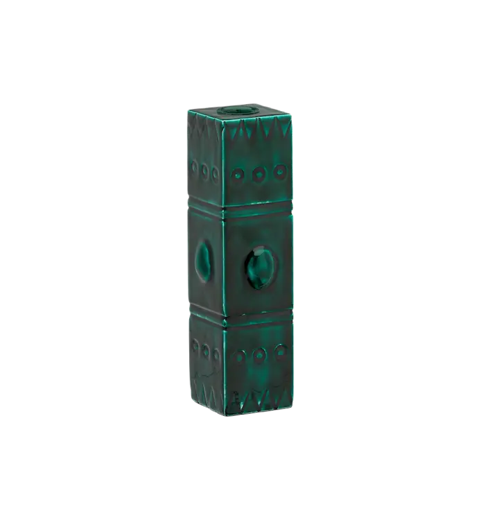 LAUREL REEF CANDLE HOLDER
