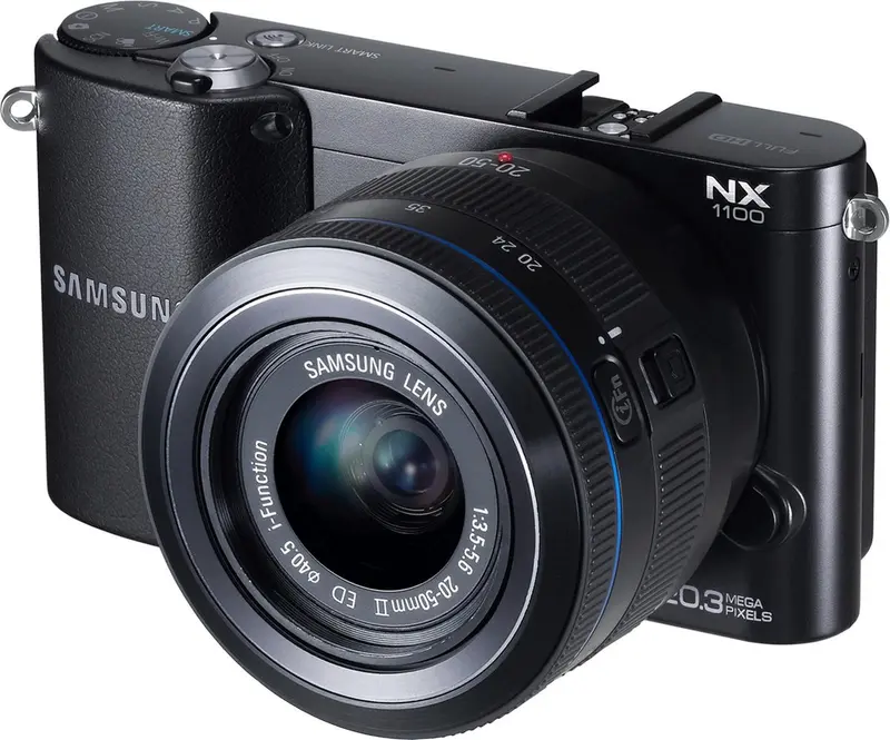NX1100 Camera + 20-50mm i-Function f/3.5-5.6 Lens - Zwart