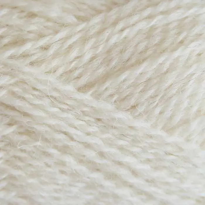 Pip Undyed 4ply British Wool - Baa Ram Ewe