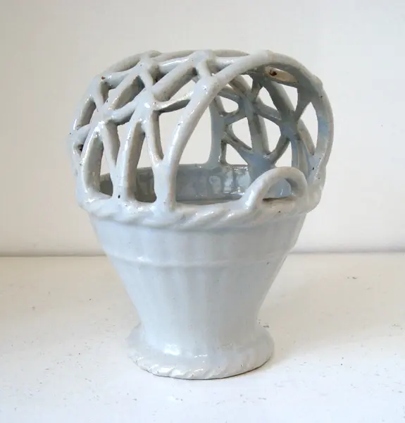 Rare 18th century, flawless diaper basket ↨ 12 cm
