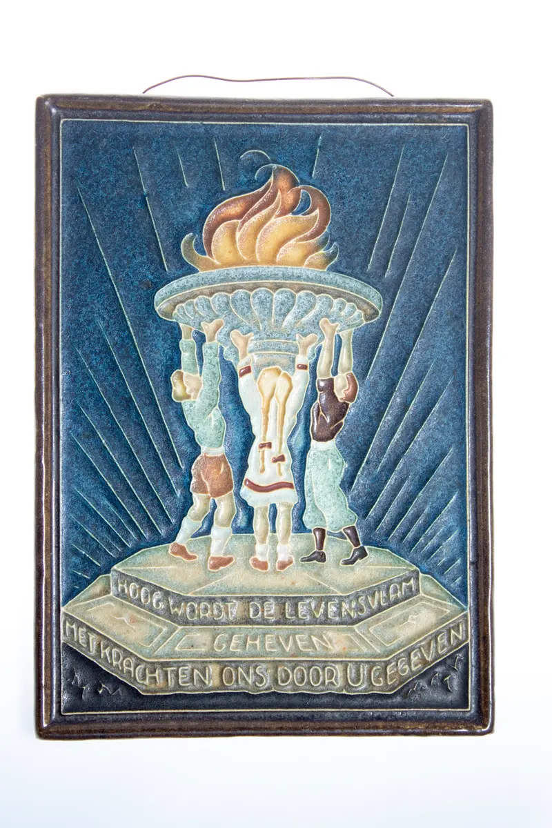 Royal Delft handpainted dutch tile with children and the flame