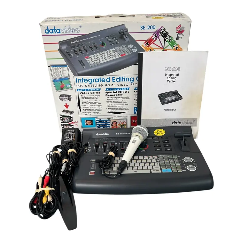 SE‑200 Pro Videoworkstation Video Editing Center (PAL) (In doos)