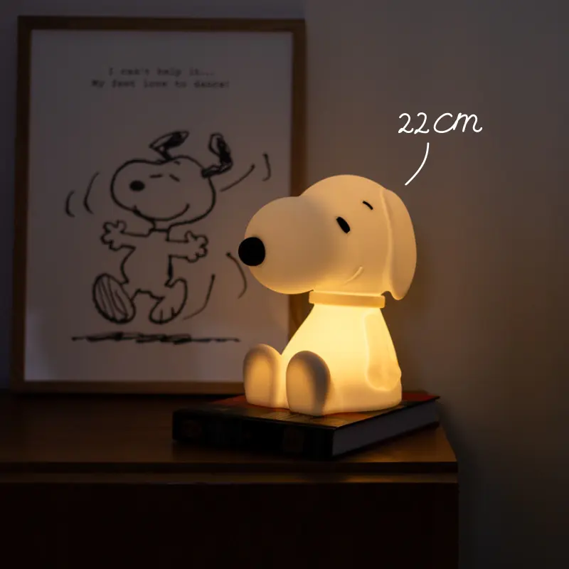 SNOOPY - FIRST LIGHT